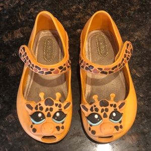 Mini Melissa Giraffes